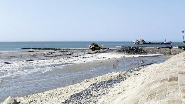 Neuer Sand für den Strand auf Norderney