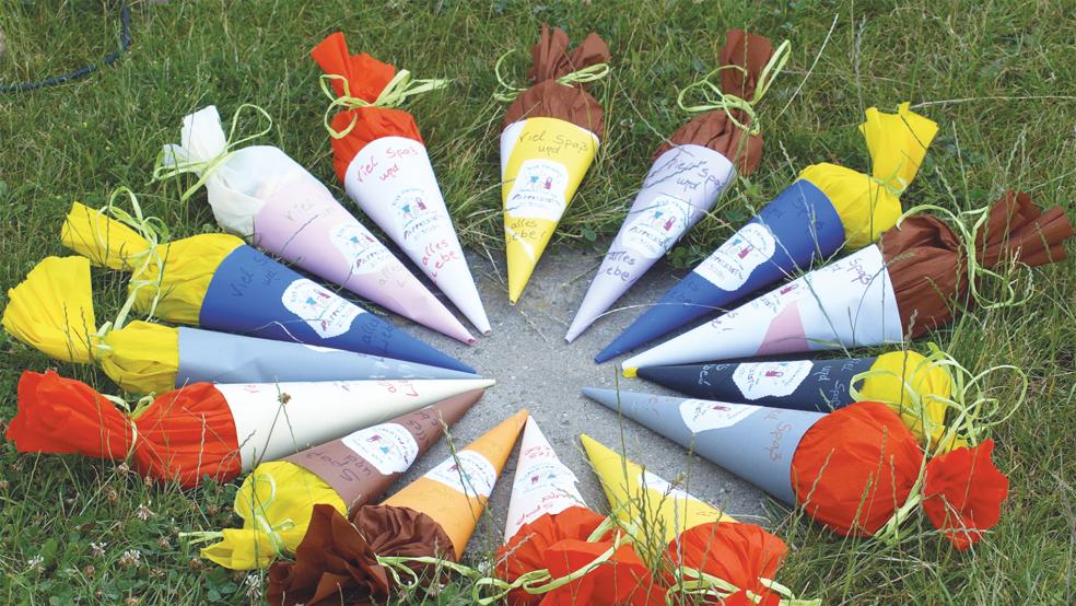 Auch im Rheiderland liegen die Schultüten parat. Am Samstag werden die ersten ABC-Schützen in den Schulen begrüßt.  © Foto: pixabay