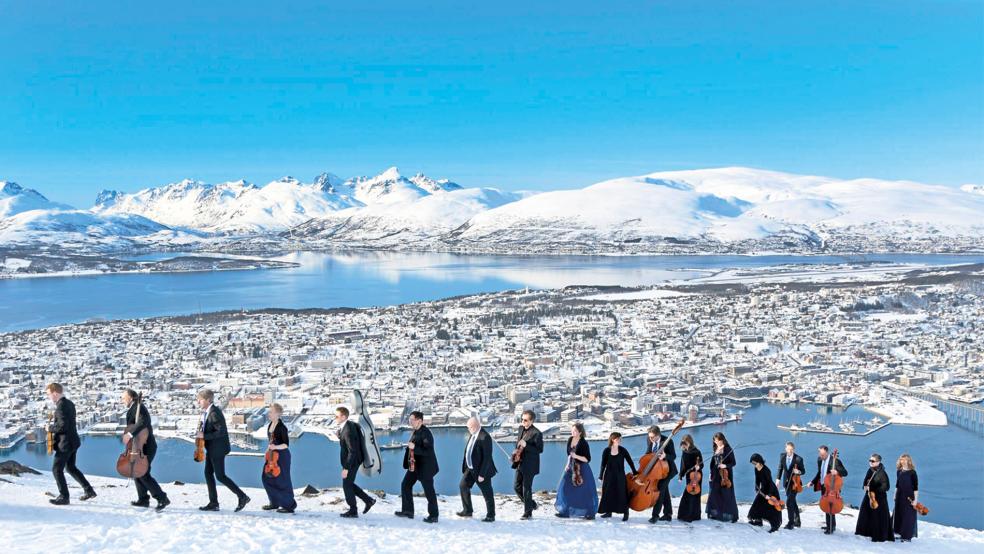 Das Arctic Philharmonic Orchestra setzt sich aus Musikern aus den beiden am Polarkreis gelegenen norwegischen Städten Bodø und Tromsø zusammen. Am 19. August tritt das Ensemble in der Papenburger Stadthalle auf.  © Foto: privat