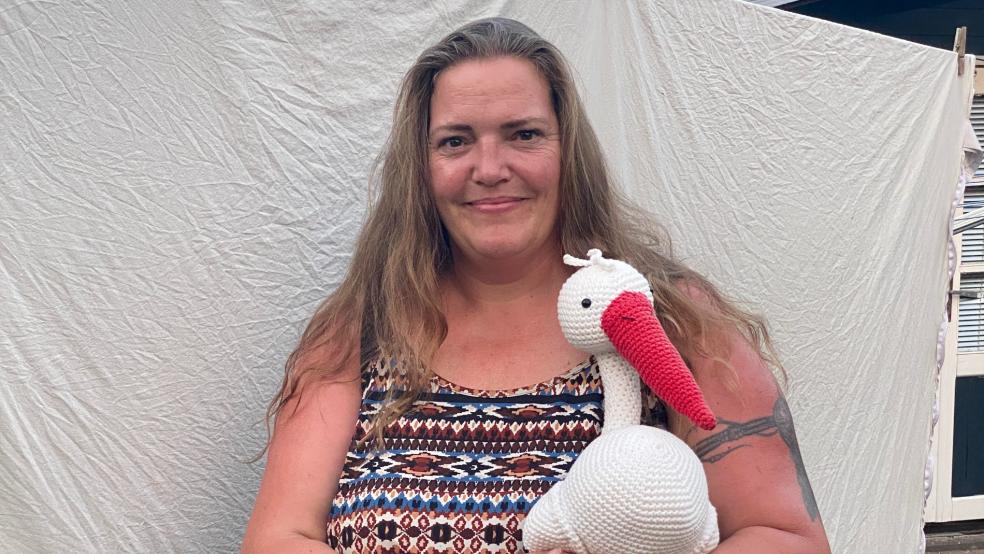 Yvonne Gosseling aus Vellage ist als ehrenamtliche Storchenbeauftragte aktiv. © Kuper