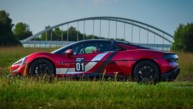 Mehr als 470 km/h mit E-Auto