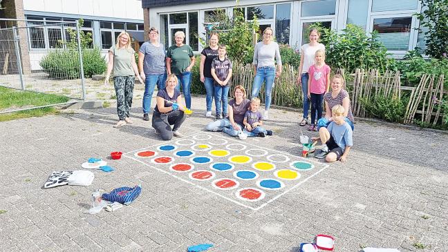 Grundschule Bunde: Bunt und Baustelle