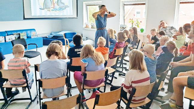 Plattdeutsche Lesung begeistert Grundschüler