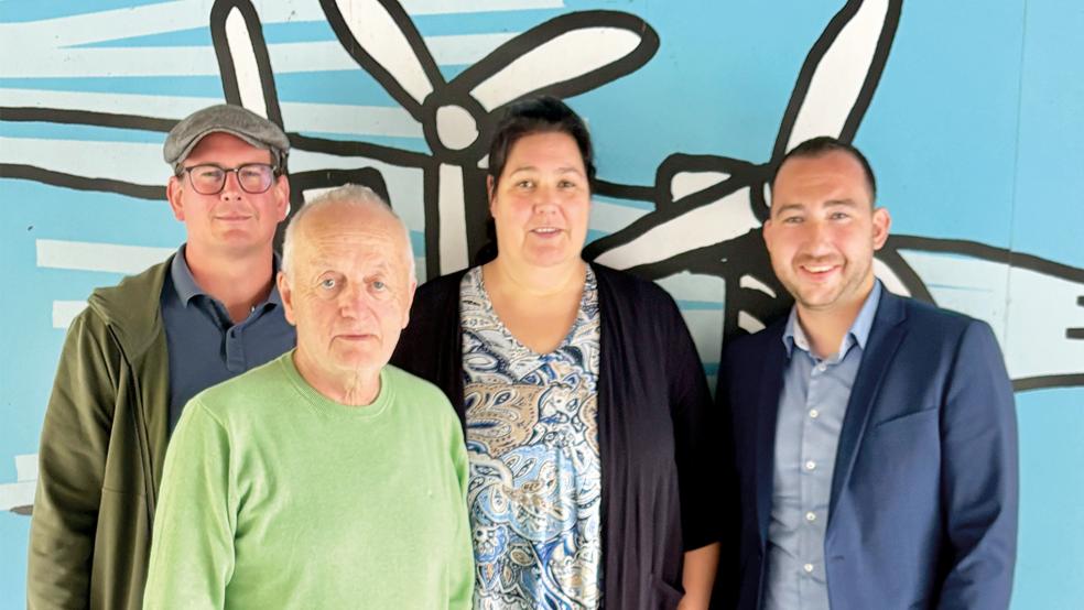 Torsten Dinkela (Geschäftsführer ProEngeno Klima und Soziales), Konrad Kruse und Bianca Meinders (Geschäftsführung ProEngeno GmbH) und Nico Bloem.  © Foto: privat