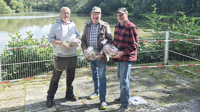 Petrijünger angeln um die Wette