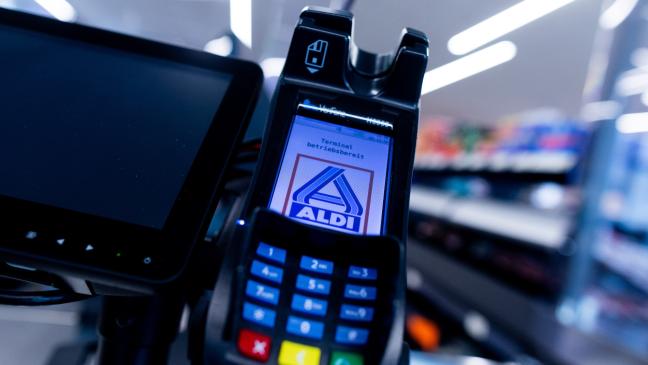Diebe brechen Geldkassette bei Aldi auf