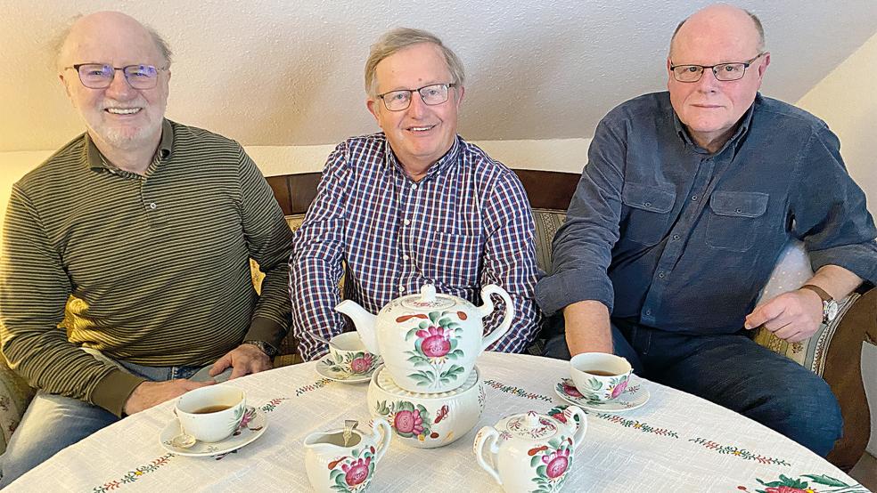 Die »Plauderecke« der Platt-Podcaster Paul Meyer, Tadäus Spekker und Manfred Bertus (von links). Hier entstanden die Clips für die Filmreihe.  © Foto: Hanken