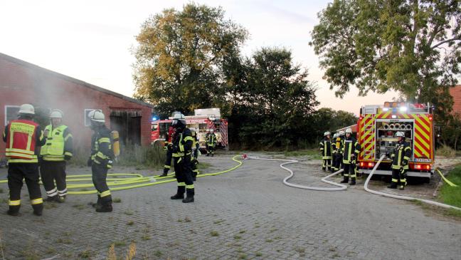 Feuerwehren Oberrheiderland und Holthusen proben den Ernstfall