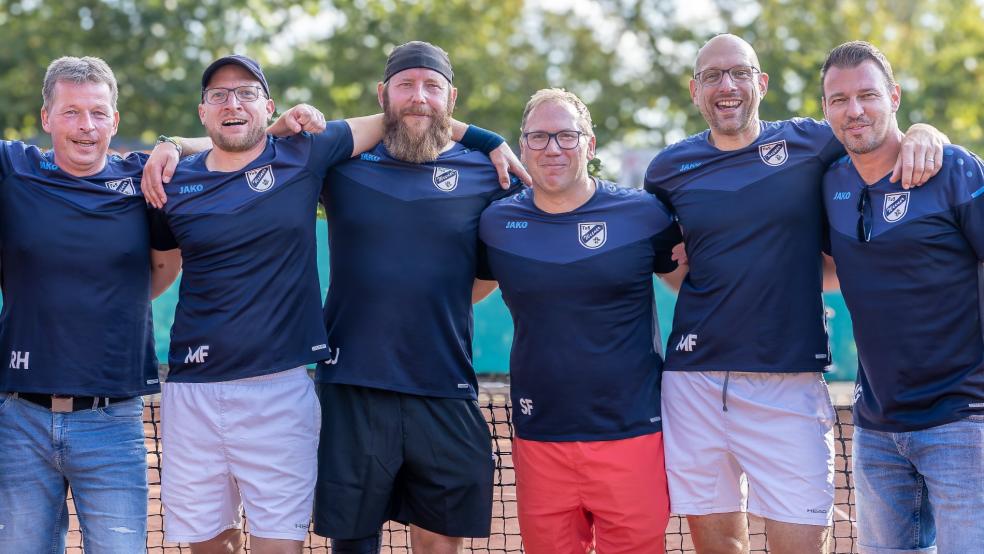 Weeners Herren 40 freut sich über eine gelungene Saison als Aufsteiger in der 1. Regionsklasse. © Jungeblut