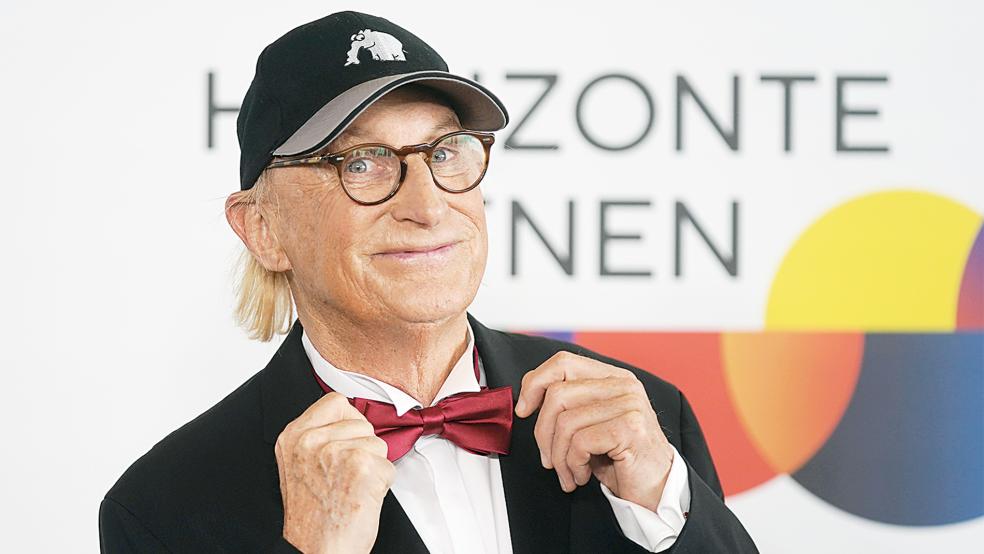 Otto Waalkes wird der »Blaue Panther« verliehen.  © Foto: dpa