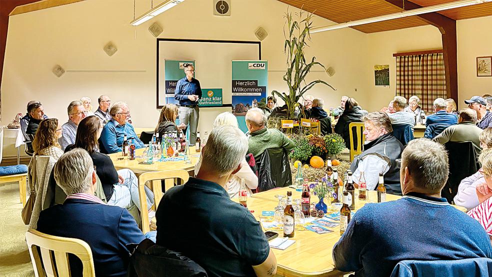 Der CDU-Stadtverband lud zum Grillfest ins Anglerheim in Weener ein. Zu den Teilnehmern zählte unter anderem Bürgermeister Heiko Abbas.  © Foto: CDU-Stadtverband
