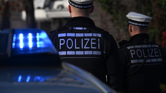 Unfallflucht in der Nachbarschaft der Polizei