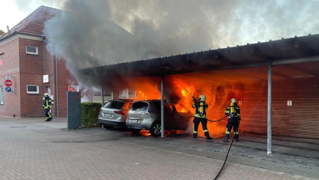 Fahrzeuge fast komplett ausgebrannt