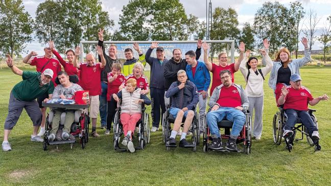 »Open Dören« veranstaltet Tombola bei Sportshow in Leer