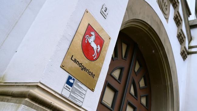 Ein Handbeil und viel Bargeld