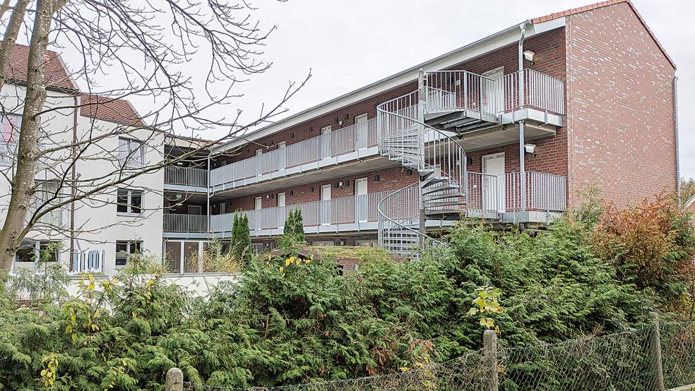 Das neue Gebäude ist direkt an das bestehende »Haus Fresena« der Suchtkrankenhilfe angebaut worden.  © Foto: Szyska