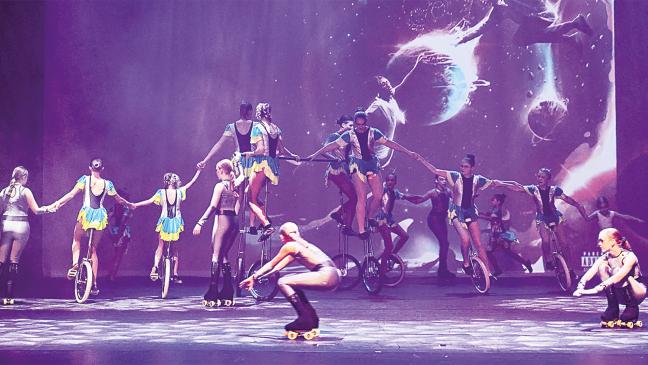 Spektakuläre Generalprobe für Einrad-Showgruppe