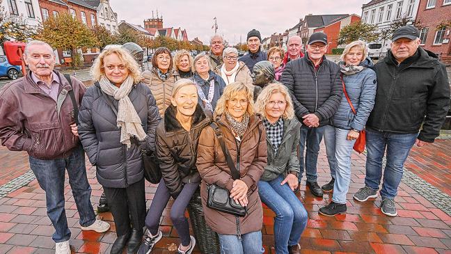 Ehemalige Volksschüler feiern Wiedersehen nach 50 Jahren