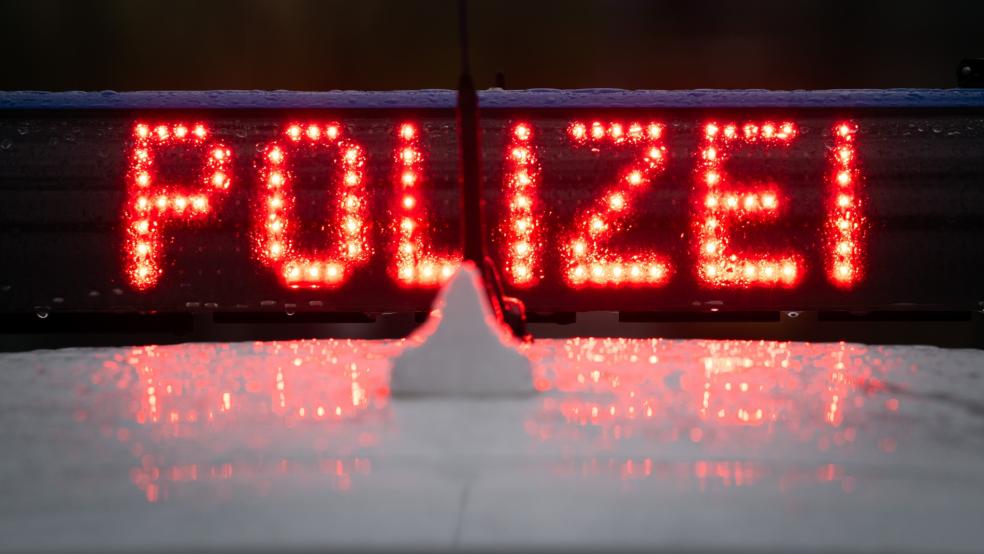 Die Polizei bittet um Hinweise von Unfallzeugen. © Symbolfoto: dpa