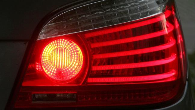 Rowdie verursacht Unfall auf A 28