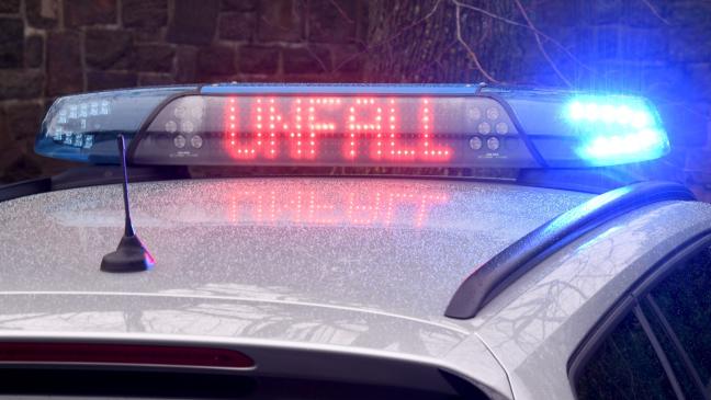 14-Jährige auf E-Scooter von Auto angefahren