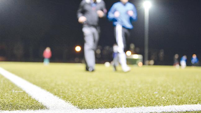 Kunstrasen im Rheiderland?