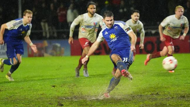 Kickers punktet in der Nachspielzeit