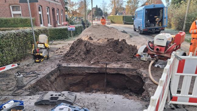 Leitungsschaden in Bunde und Rohrbruch in Bunderhee