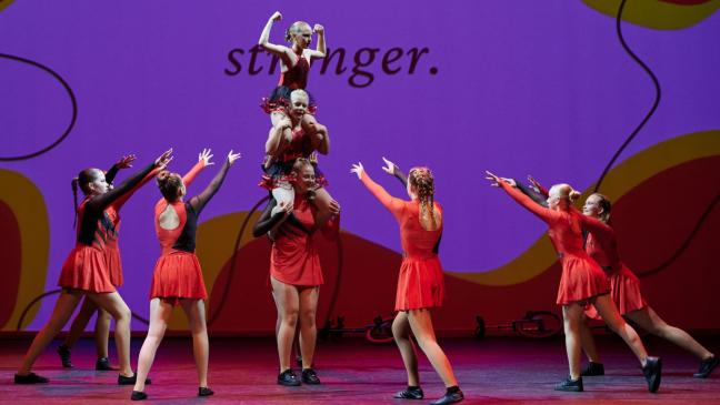 Bunder Artisten, Hüttenzauber und eine Melange zur Teezeit