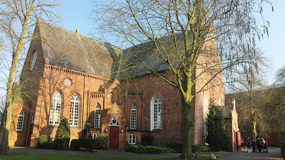Für die reformierte Martinskirche in Bunde und die Georgskirche in Weener - unser Foto - sind die Vakanzen für einen neuen Seelsorger »von amtswegen« wieder aufgehoben.  © Foto: Kuper