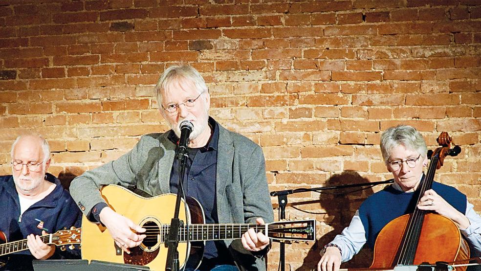 Jan Cornelius tritt mit dem »Dreeklang Ensemble« im Kulturspeicher auf.  © Foto: privat