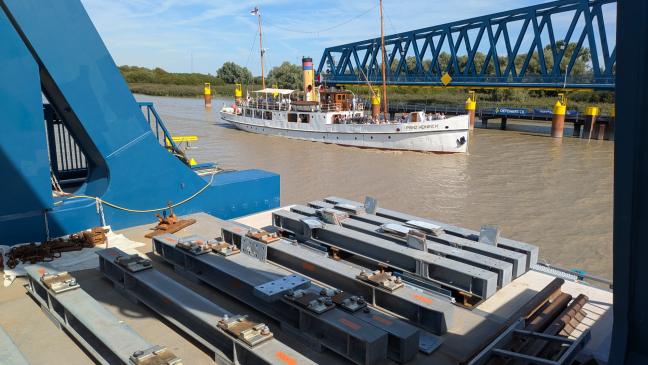 Friesenbrücke für Radfahrer und Fußgänger gesperrt