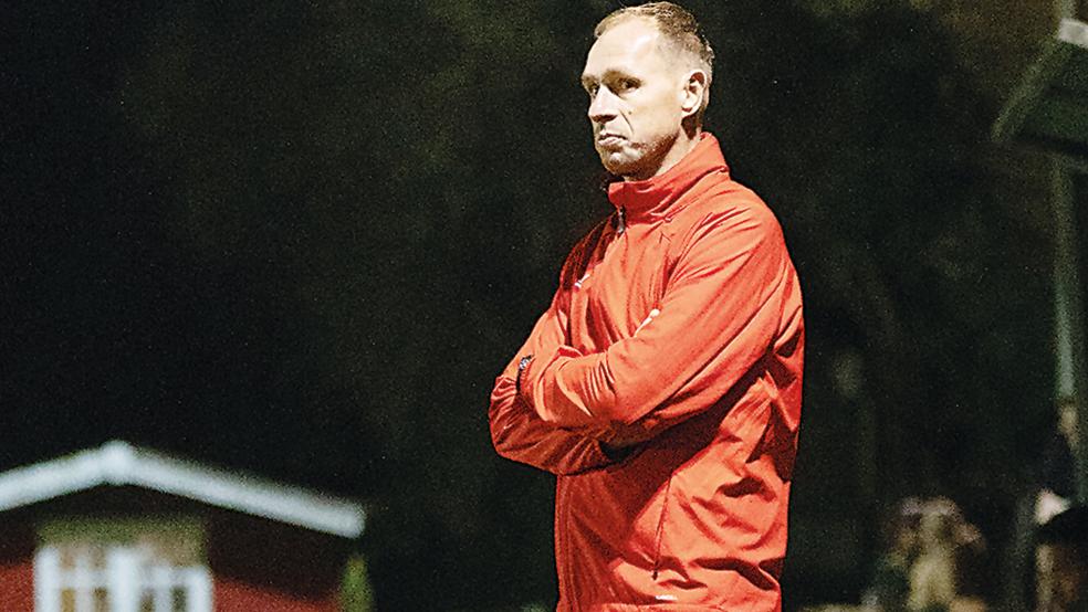 Johann Lübbers konnte mit den Auftritten seines Teams nur hin und wieder glücklich sein.  © Foto: Lohmann