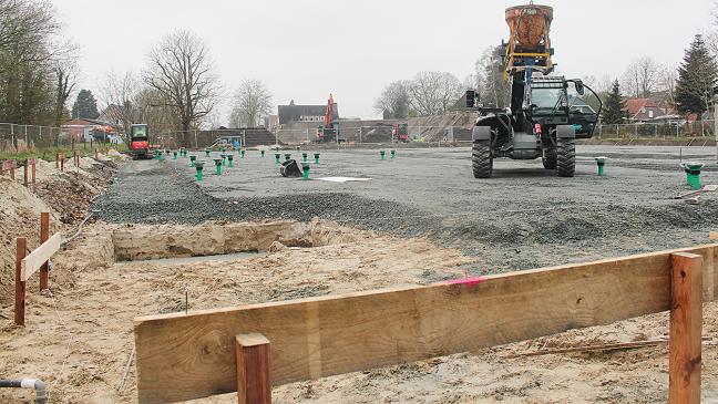 Dreifeldhalle soll Anfang 2027 fertig sein