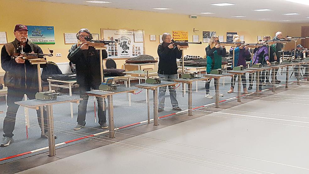 Drei von fünf Terminen des Staffelschießens fanden beim Schützenverein in Diele statt.  © Foto: privat