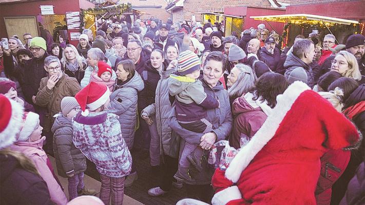 Ditzumer Markt zieht die Massen an