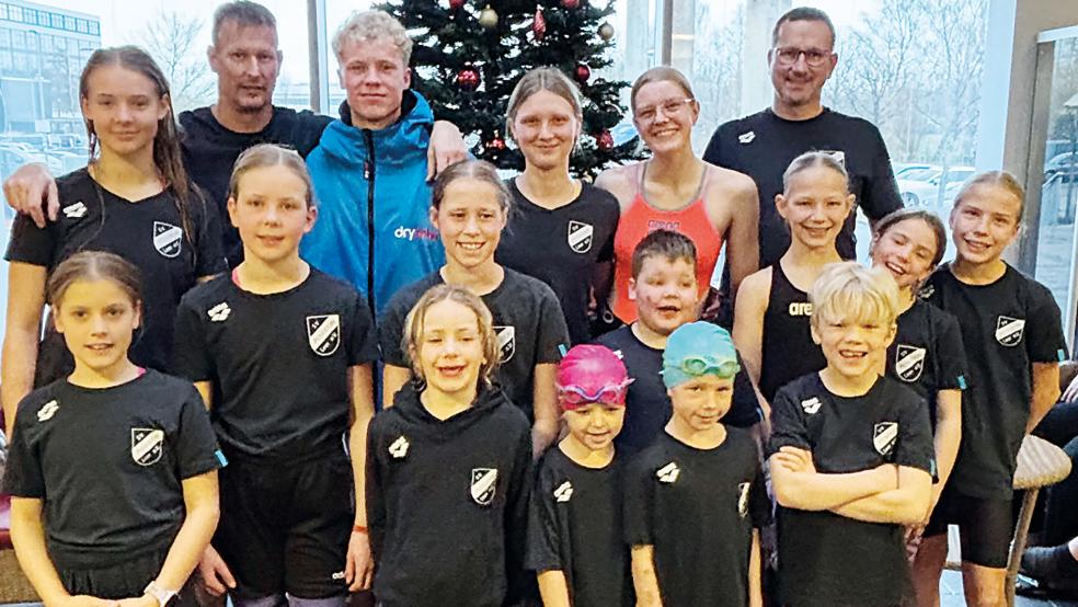 Der SV Poseidon Leer war in Emden auch zahlenmäßig stark vertreten. Auf dem Foto fehlen noch sieben Schwimmerinnen und Schwimmer.  © Foto: privat