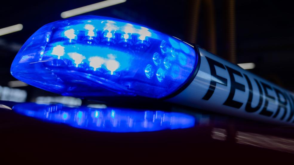 Die Freiwilligen Feuerwehren Untenende und Obenende waren mit insgesamt vier Fahrzeugen und 25 Einsatzkräften vor Ort. © Symbolfoto: Pixabay