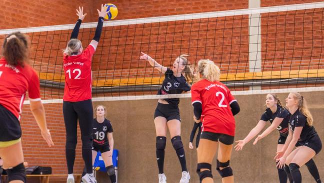 Teutonia siegt und verliert mit neuer Spielerin