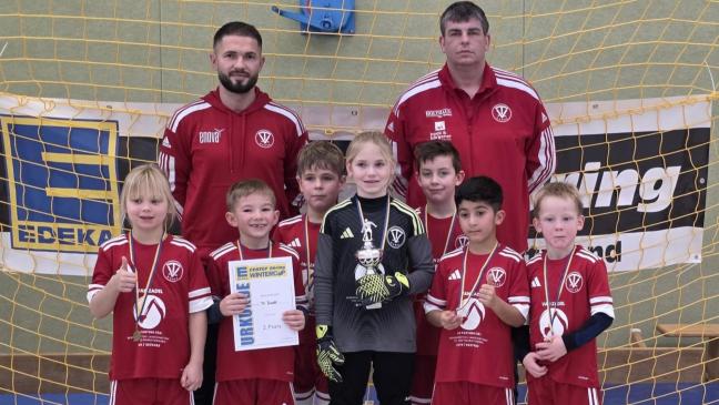 Bundes F-Jugend kassiert erst im Finale Gegentore