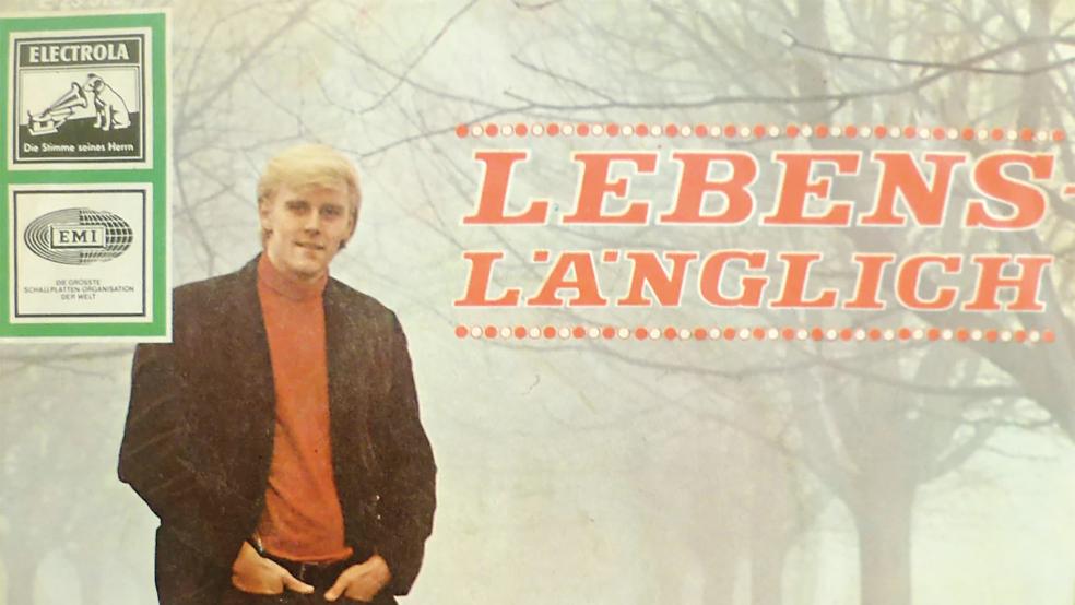 Seine erste Single »Lebenslänglich« nahm Sänger Howard Carpendale noch im Herbst 1966 auf. In dem Jahr hatte er einen seiner ersten Auftritte in Deutschland im »Haus Waterkant« im ostfriesischen Norddeich.  © Foto: EMI