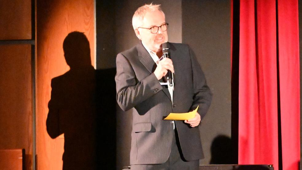 Tom Bohmfalk moderierte im November die Turnshow des TV Bunde in Leer. © Born