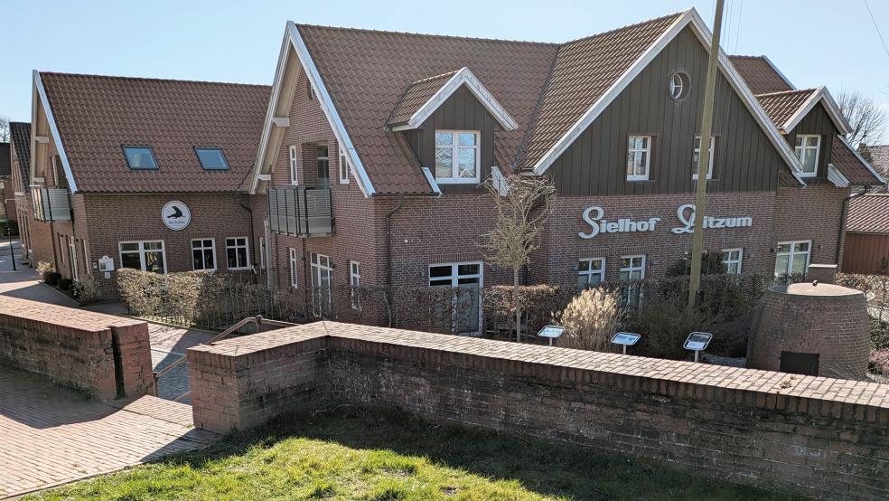 Im »Sielhof Ditzum« soll es in etwa drei Monaten unter dem Restaurant-Titel »Neue Tide« zu einem gastronomischen Neustart kommen.  © Foto: Szyska