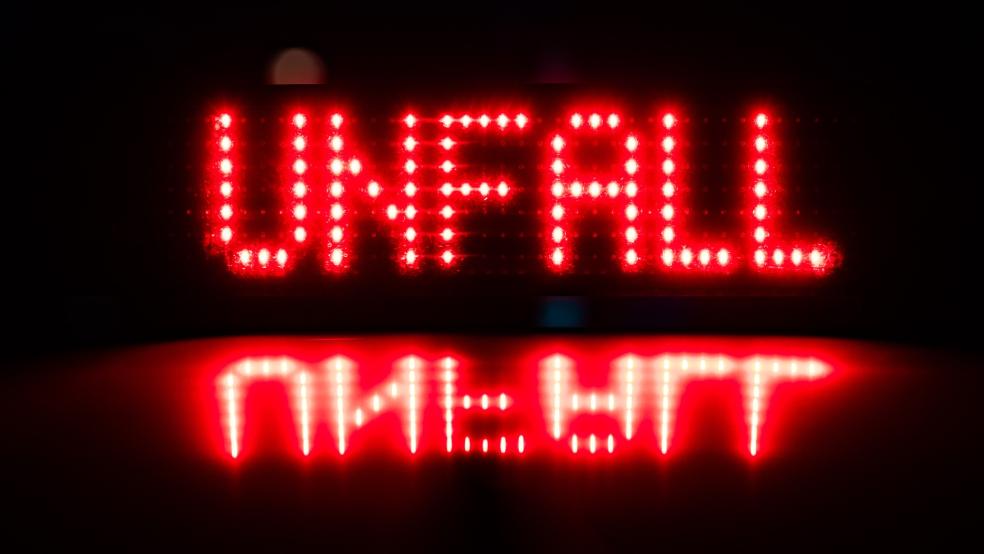 Nach Angaben der Polizei entstand bei dem Unfall auf der A 31 hoher Sachschaden. © Symbolfoto: dpa