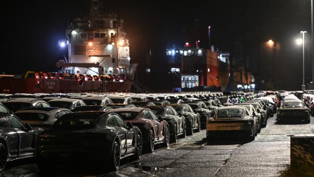  Frachter liegt nach Brand manövrierunfähig vor Borkum