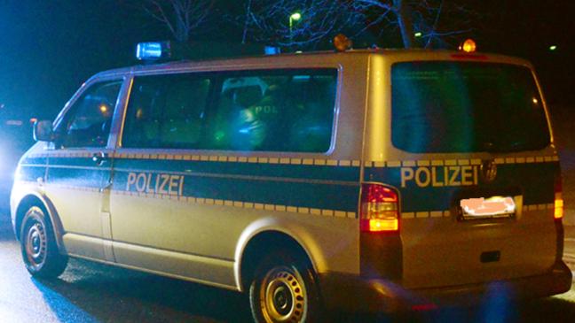 21-Jähriger verunglückt auf eisglatter Fahrbahn