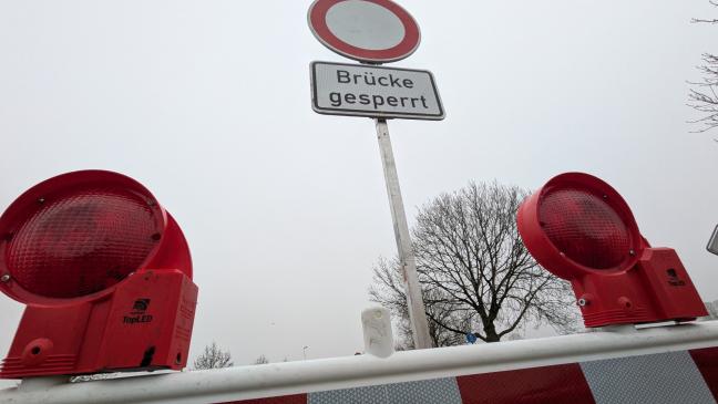 Stau wegen gesperrter Emsbrücke hält sich in Grenzen