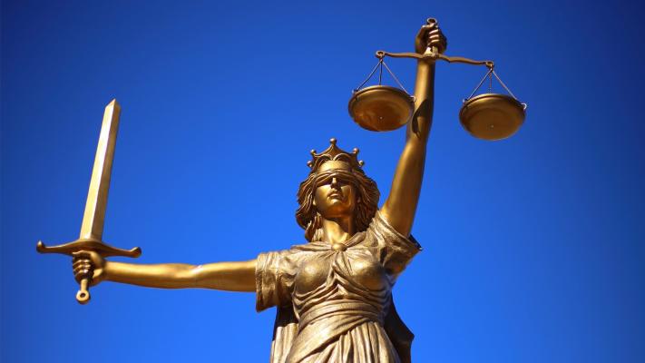 Es besteht der Verdacht auf Kinderpornografie 