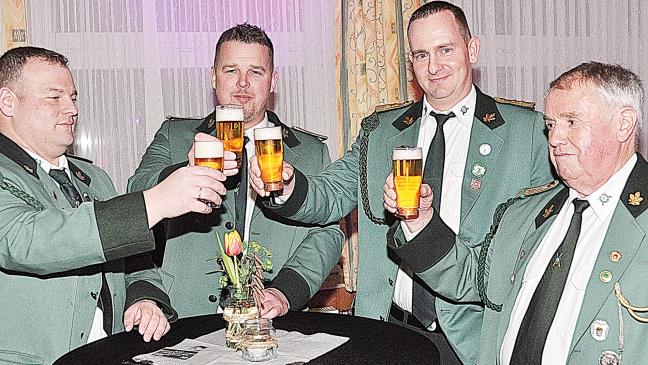 Dieler feiern bis in die frühen Morgenstunden