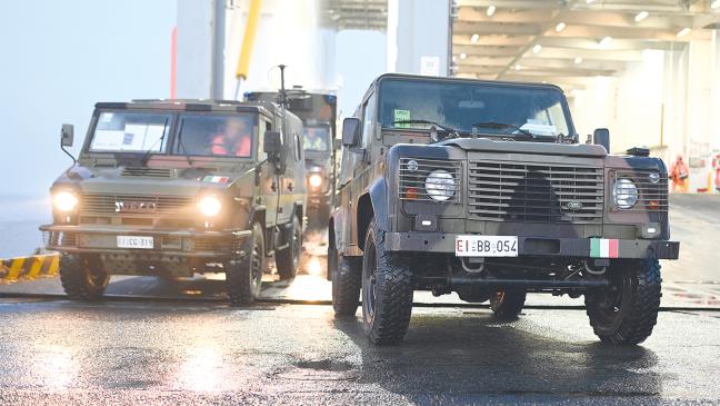 Wirtschaft und Sicherheit Hand in Hand